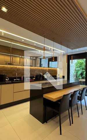 Apartamento à venda com 400m², 4 quartos e 4 vagas Apartamento à venda com 400m², 4 quartos e 4 vagasCozinha