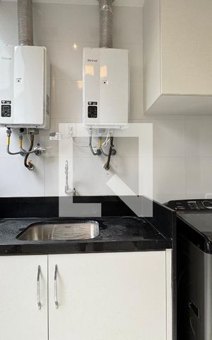 Apartamento à venda com 400m², 4 quartos e 4 vagas Apartamento à venda com 400m², 4 quartos e 4 vagasÁrea de Serviço