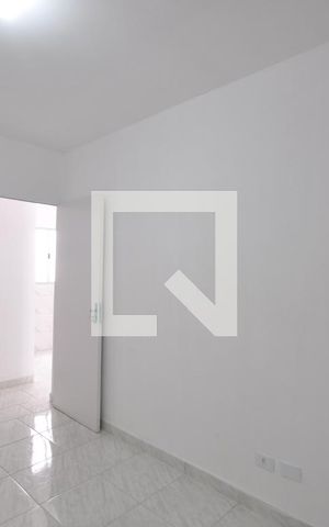 Casa para alugar com 32m², 1 quarto e sem vagaQuarto