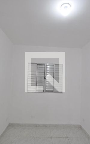 Casa para alugar com 32m², 1 quarto e sem vagaQuarto