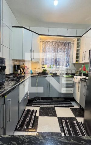 Casa à venda com 235m², 3 quartos e 5 vagasCozinha