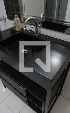 Casa à venda com 213m², 3 quartos e 2 vagasSuíte 1