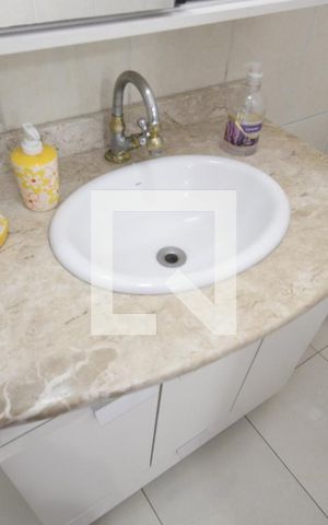 Casa à venda com 213m², 3 quartos e 2 vagasSuíte 2