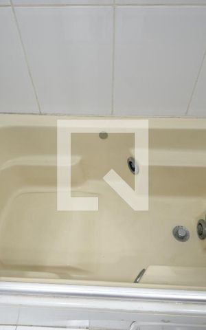 Casa à venda com 213m², 3 quartos e 2 vagasSuíte 1