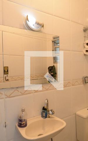 Casa à venda com 213m², 3 quartos e 2 vagasLavabo