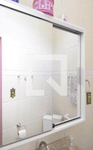 Casa à venda com 213m², 3 quartos e 2 vagasSuíte 2
