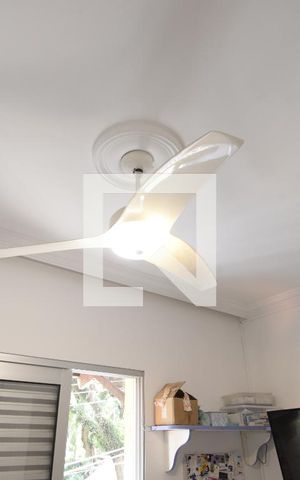 Casa à venda com 213m², 3 quartos e 2 vagasSuíte 3