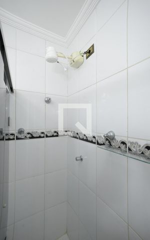 Casa à venda com 213m², 3 quartos e 2 vagasSuíte 1