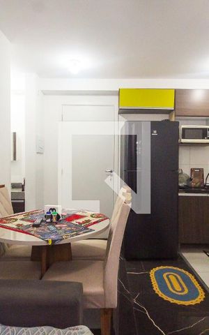 Apartamento para alugar com 33m², 2 quartos e sem vaga Apartamento para alugar com 33m², 2 quartos e sem vagaSala/Cozinha