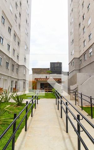 Apartamento para alugar com 33m², 2 quartos e sem vaga Apartamento para alugar com 33m², 2 quartos e sem vagaEntrada