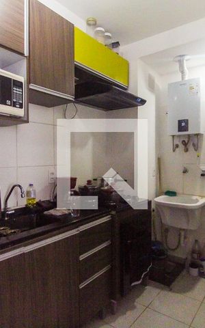 Apartamento para alugar com 33m², 2 quartos e sem vaga Apartamento para alugar com 33m², 2 quartos e sem vagaSala/Cozinha