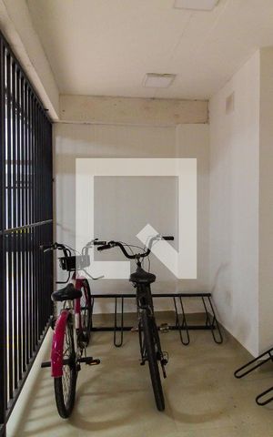 Apartamento para alugar com 33m², 2 quartos e sem vaga Apartamento para alugar com 33m², 2 quartos e sem vagaBicicletario