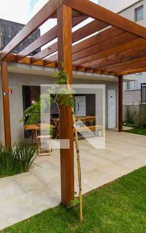 Apartamento para alugar com 33m², 2 quartos e sem vaga Apartamento para alugar com 33m², 2 quartos e sem vagaChurrasqueira