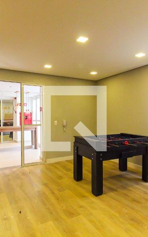 Apartamento para alugar com 33m², 2 quartos e sem vaga Apartamento para alugar com 33m², 2 quartos e sem vagaEspaço de jogos