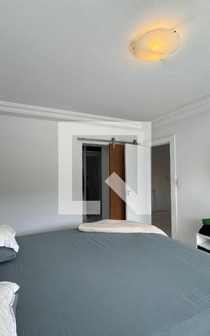 Casa de condomínio à venda com 280m², 4 quartos e 1 vaga Casa de condomínio à venda com 280m², 4 quartos e 1 vagaSuíte 1
