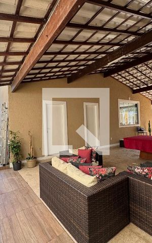 Casa de condomínio à venda com 280m², 4 quartos e 1 vaga Casa de condomínio à venda com 280m², 4 quartos e 1 vagaÁrea externa