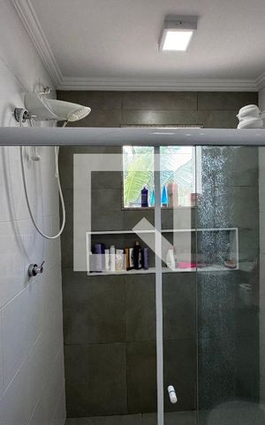 Casa de condomínio à venda com 280m², 4 quartos e 1 vaga Casa de condomínio à venda com 280m², 4 quartos e 1 vagaSuíte 1 - Banheiro
