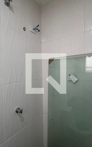 Casa de condomínio à venda com 280m², 4 quartos e 1 vaga Casa de condomínio à venda com 280m², 4 quartos e 1 vagaSuíte 2 - Banheiro