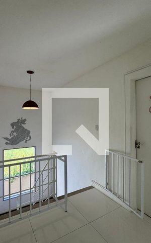 Casa de condomínio à venda com 280m², 4 quartos e 1 vaga Casa de condomínio à venda com 280m², 4 quartos e 1 vagaHall Íntimo