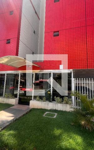 Apartamento à venda com 65m², 2 quartos e 1 vaga Apartamento à venda com 65m², 2 quartos e 1 vagaFachada