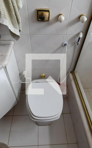 Casa de condomínio à venda com 400m², 5 quartos e 4 vagasBanheiro 1