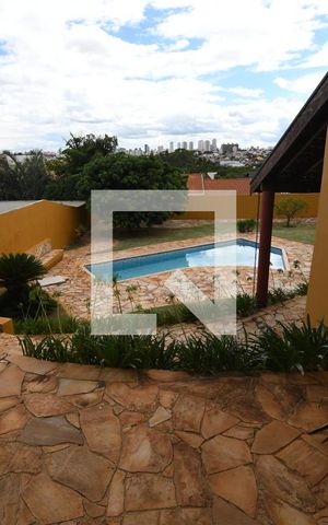 Casa de condomínio à venda com 400m², 5 quartos e 4 vagasSala TV Vista