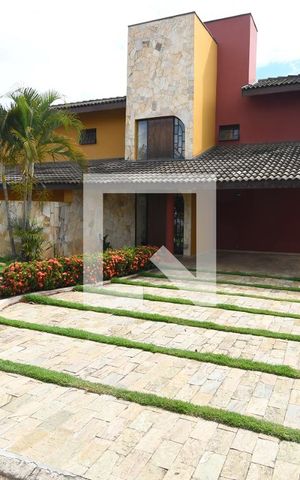 Casa de condomínio à venda com 400m², 5 quartos e 4 vagasGaragem