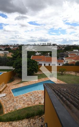 Casa de condomínio à venda com 400m², 5 quartos e 4 vagasQuarto 2 - Vista