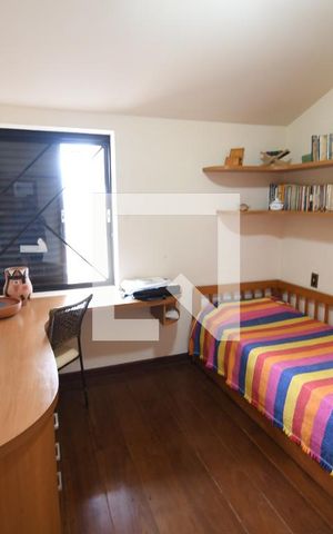 Casa de condomínio à venda com 400m², 5 quartos e 4 vagasQuarto 3