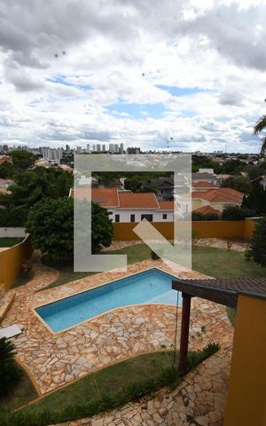 Casa de condomínio à venda com 400m², 5 quartos e 4 vagasQuarto 4 - Suíte Vista