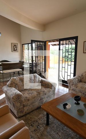 Casa de condomínio à venda com 400m², 5 quartos e 4 vagasSala