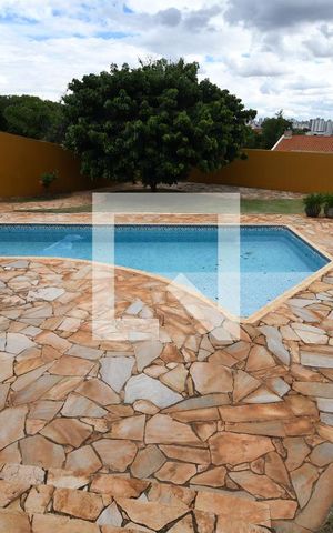 Casa de condomínio à venda com 400m², 5 quartos e 4 vagasPiscina