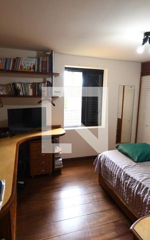 Casa de condomínio à venda com 400m², 5 quartos e 4 vagasQuarto 1