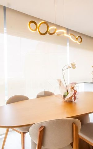 Apartamento à venda com 136m², 3 quartos e 2 vagas Apartamento à venda com 136m², 3 quartos e 2 vagasSacada