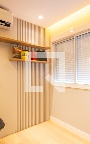 Apartamento à venda com 136m², 3 quartos e 2 vagas Apartamento à venda com 136m², 3 quartos e 2 vagasSuíte 3
