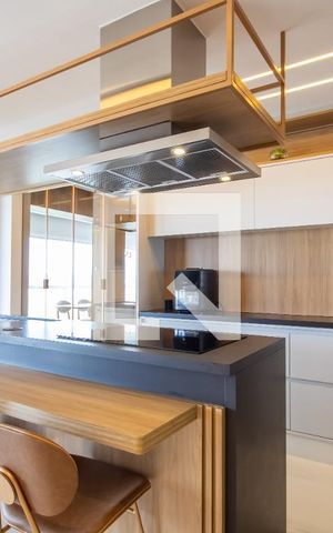 Apartamento à venda com 136m², 3 quartos e 2 vagas Apartamento à venda com 136m², 3 quartos e 2 vagasCozinha