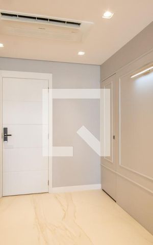 Apartamento à venda com 136m², 3 quartos e 2 vagas Apartamento à venda com 136m², 3 quartos e 2 vagasHall Social