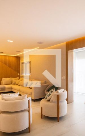 Apartamento à venda com 136m², 3 quartos e 2 vagas Apartamento à venda com 136m², 3 quartos e 2 vagasSala