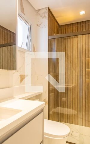 Apartamento à venda com 136m², 3 quartos e 2 vagas Apartamento à venda com 136m², 3 quartos e 2 vagasBanheiro da Suíte 3