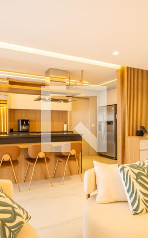 Apartamento à venda com 136m², 3 quartos e 2 vagas Apartamento à venda com 136m², 3 quartos e 2 vagasSala