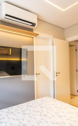 Apartamento à venda com 136m², 3 quartos e 2 vagas Apartamento à venda com 136m², 3 quartos e 2 vagasSuíte 2