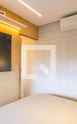 Apartamento à venda com 136m², 3 quartos e 2 vagas Apartamento à venda com 136m², 3 quartos e 2 vagasSuíte 1