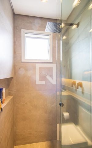 Apartamento à venda com 136m², 3 quartos e 2 vagas Apartamento à venda com 136m², 3 quartos e 2 vagasBanheiro da Suíte 2