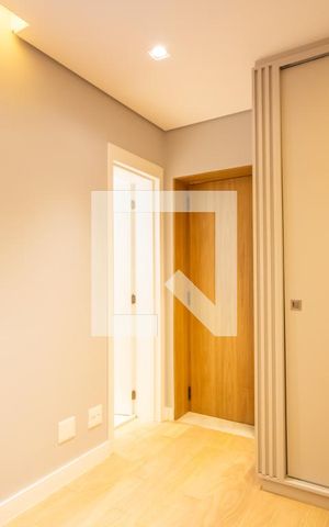 Apartamento à venda com 136m², 3 quartos e 2 vagas Apartamento à venda com 136m², 3 quartos e 2 vagasSuíte 3