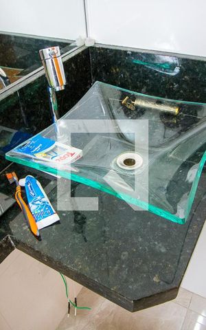 Apartamento à venda com 120m², 3 quartos e 2 vagasBanheiro social