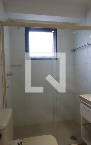 Apartamento à venda com 288m², 4 quartos e 4 vagasBanheiro da Suíte 2