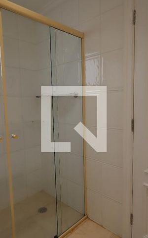 Apartamento à venda com 288m², 4 quartos e 4 vagasBanheiro da Suíte 3