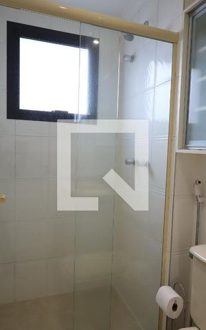 Apartamento à venda com 288m², 4 quartos e 4 vagasBanheiro da Suíte 1
