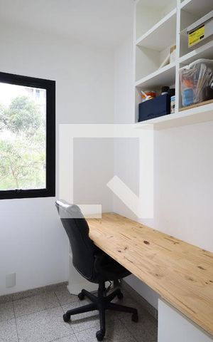Apartamento à venda com 288m², 4 quartos e 4 vagasQuarto de Serviço