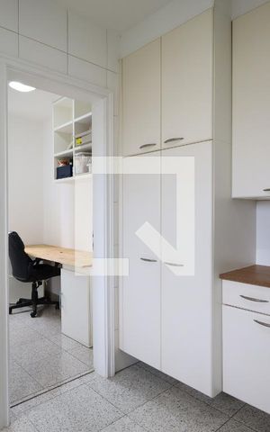 Apartamento à venda com 288m², 4 quartos e 4 vagasÁrea de Serviço